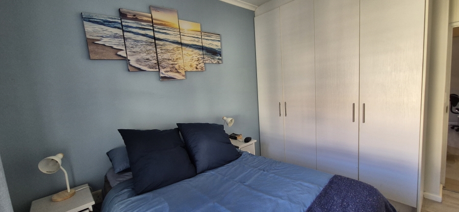 2 Bedroom Property for Sale in Parklands North Western Cape